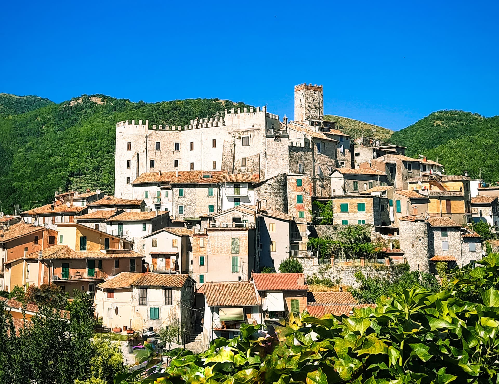 Cineto Romano, borgo collinare in provincia di Roma