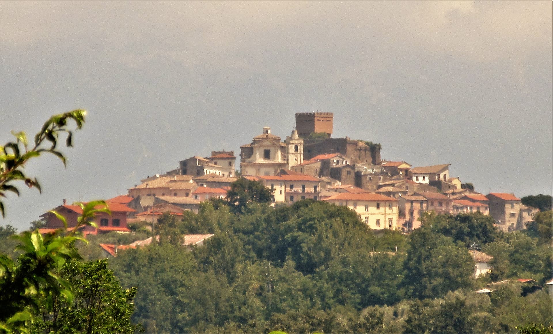 Arnara, borgo collinare in provincia di Frosinone