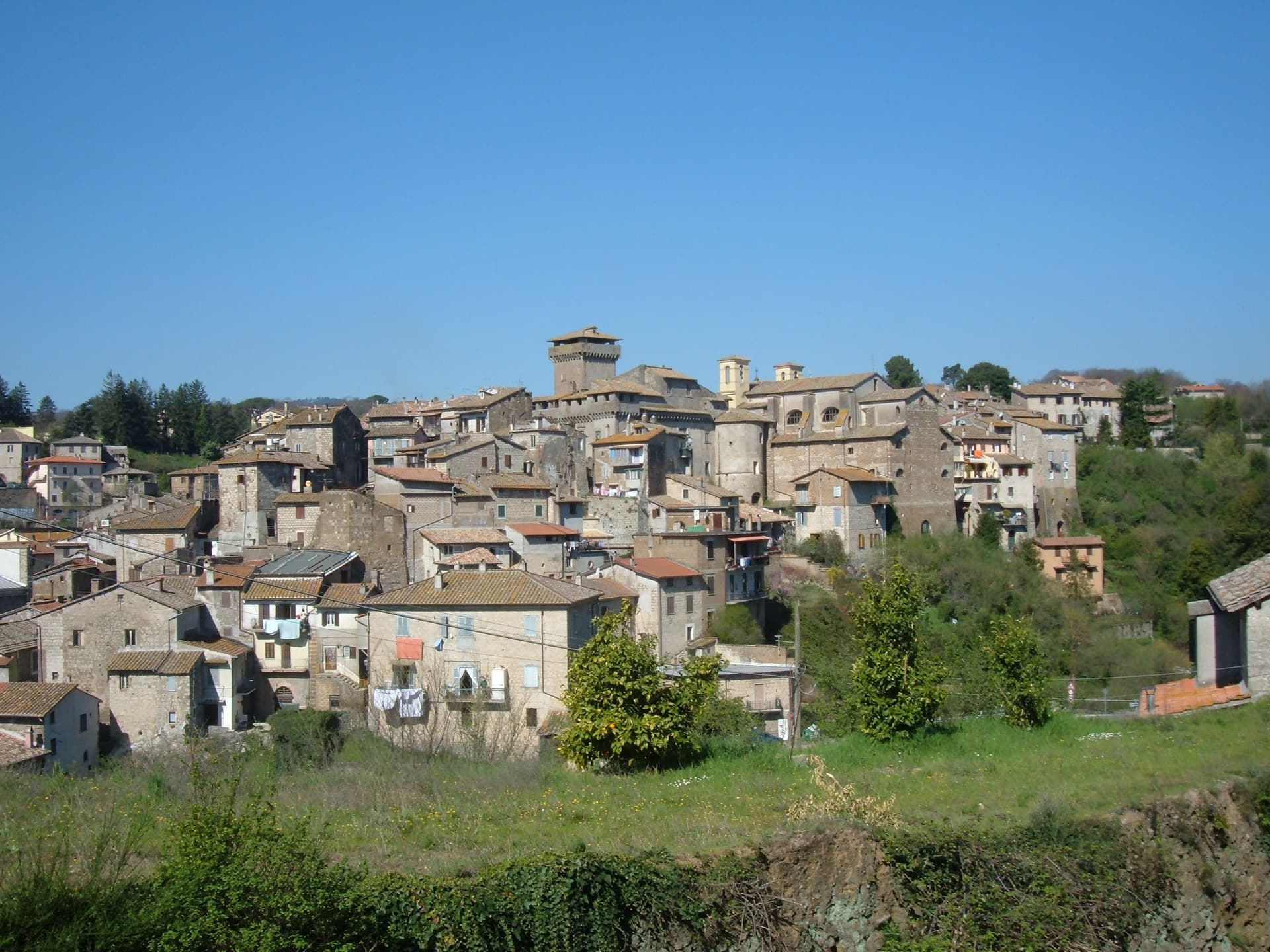 Carbognano, borgo collinare in provincia di Viterbo