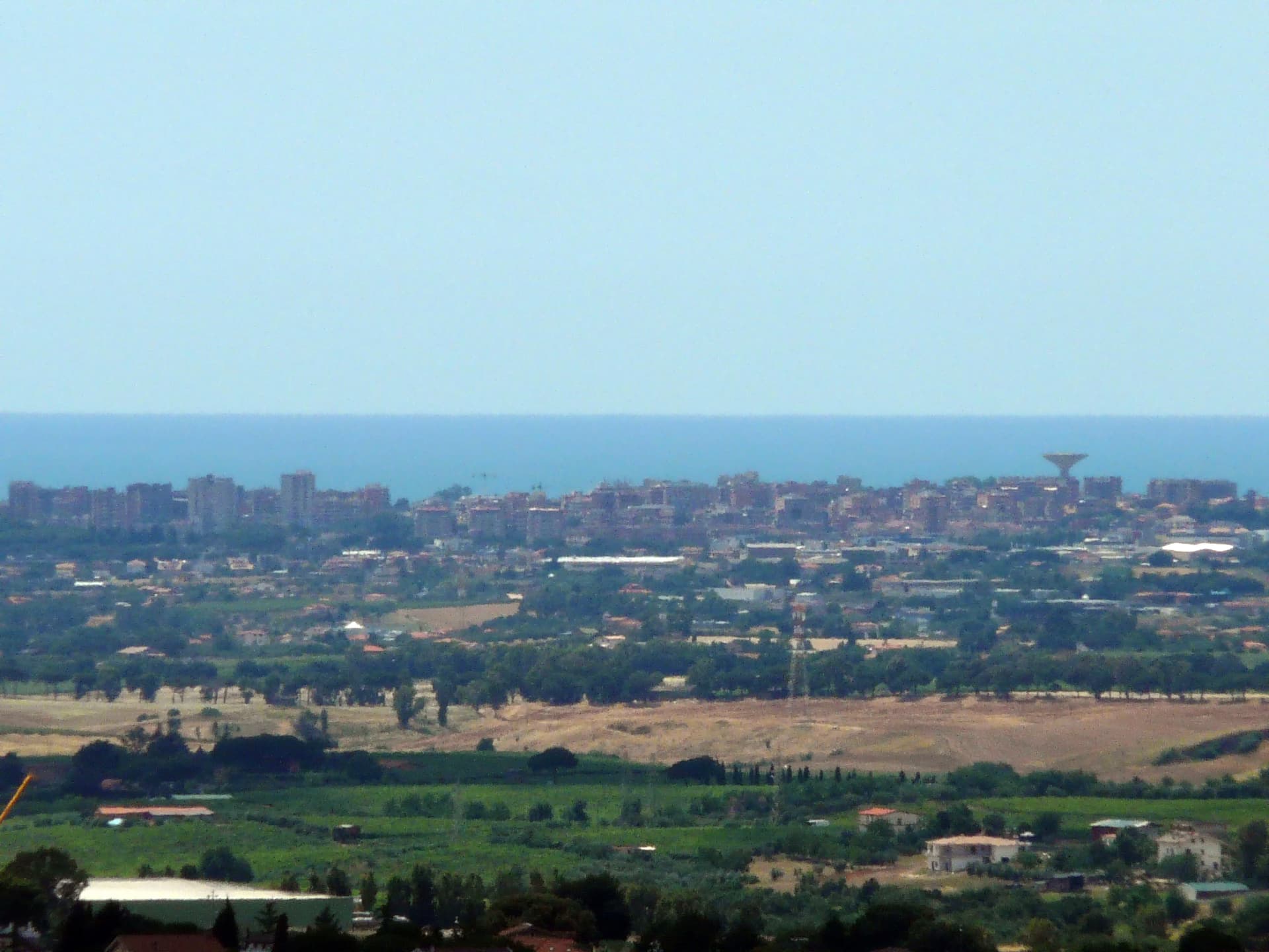 Pomezia, borgo collinare in provincia di Roma