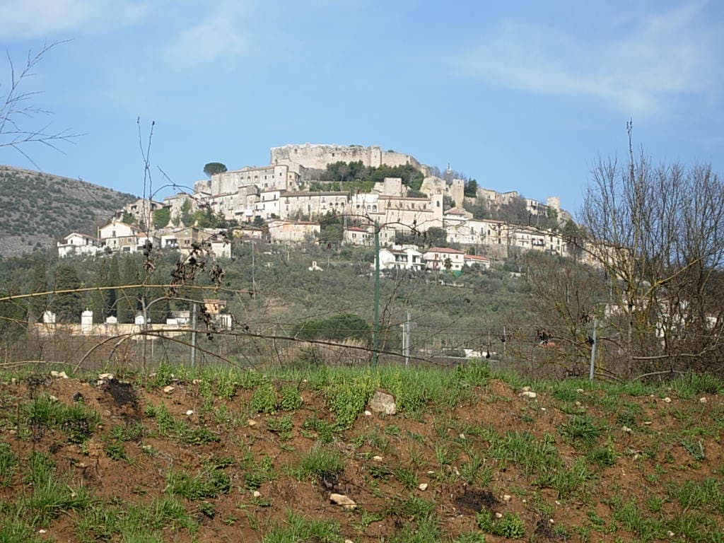 Vicalvi, borgo collinare in provincia di Frosinone