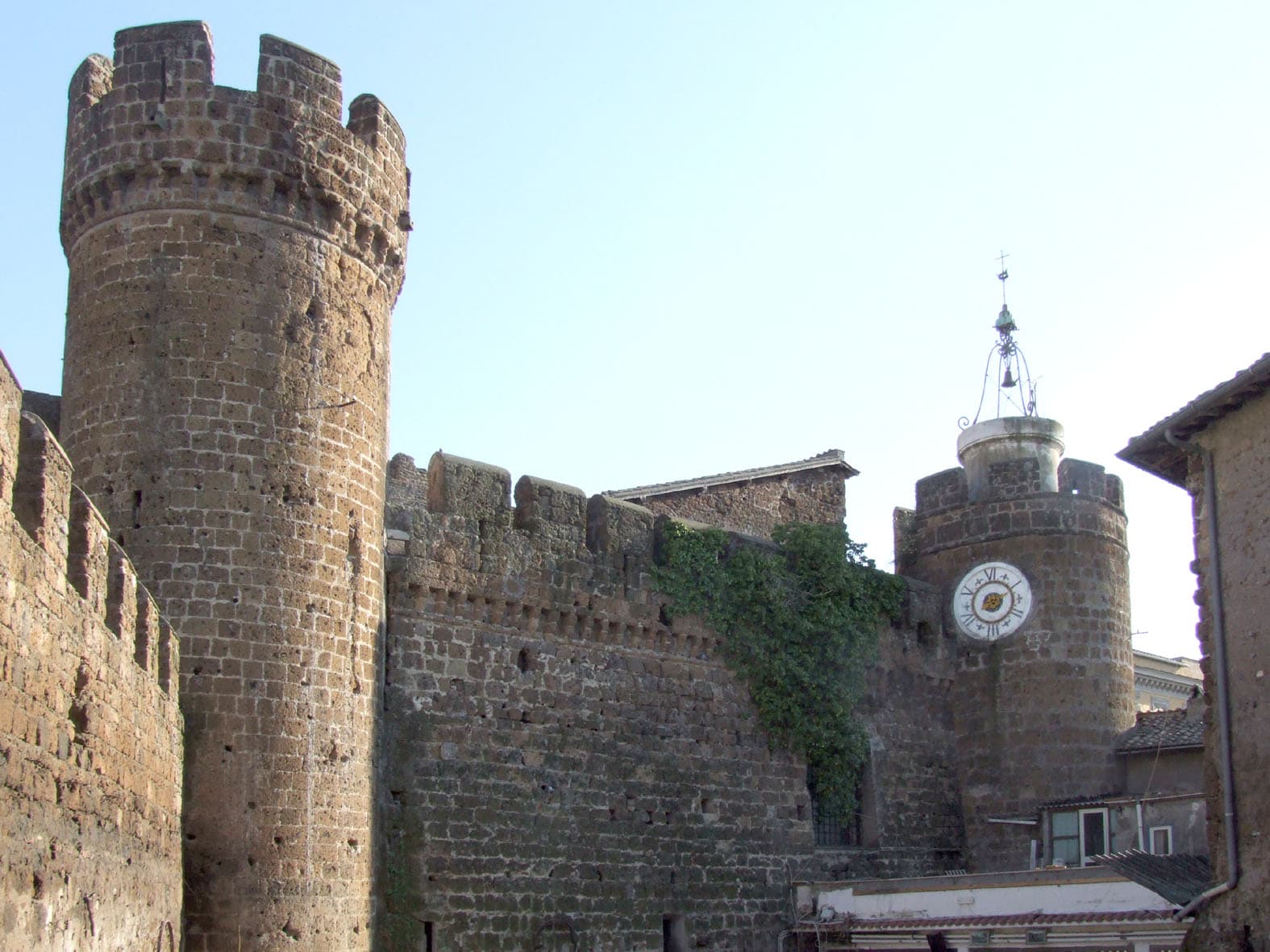 Cerveteri, borgo collinare in provincia di Roma