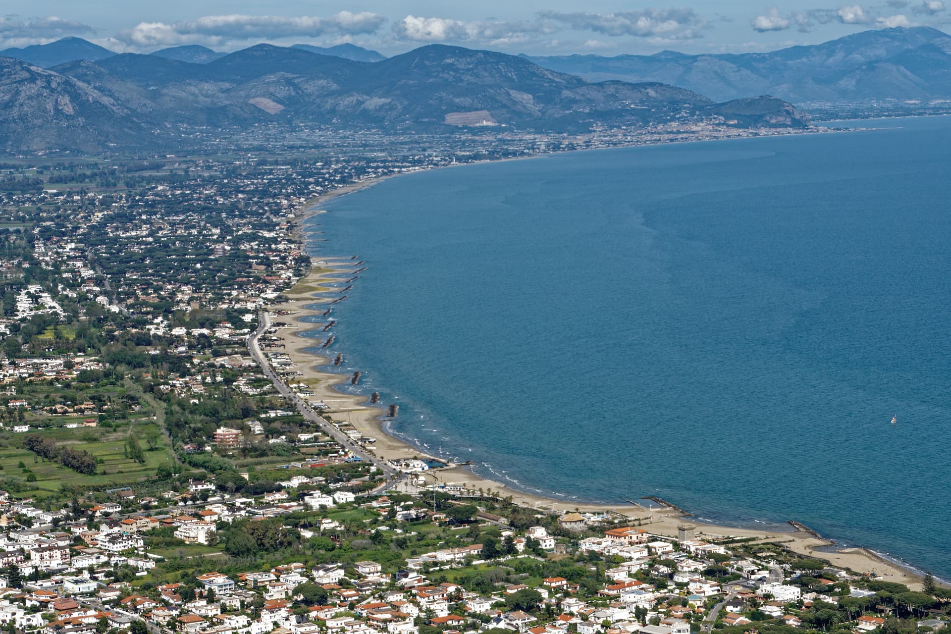 San Felice Circeo, borgo collinare in provincia di Latina