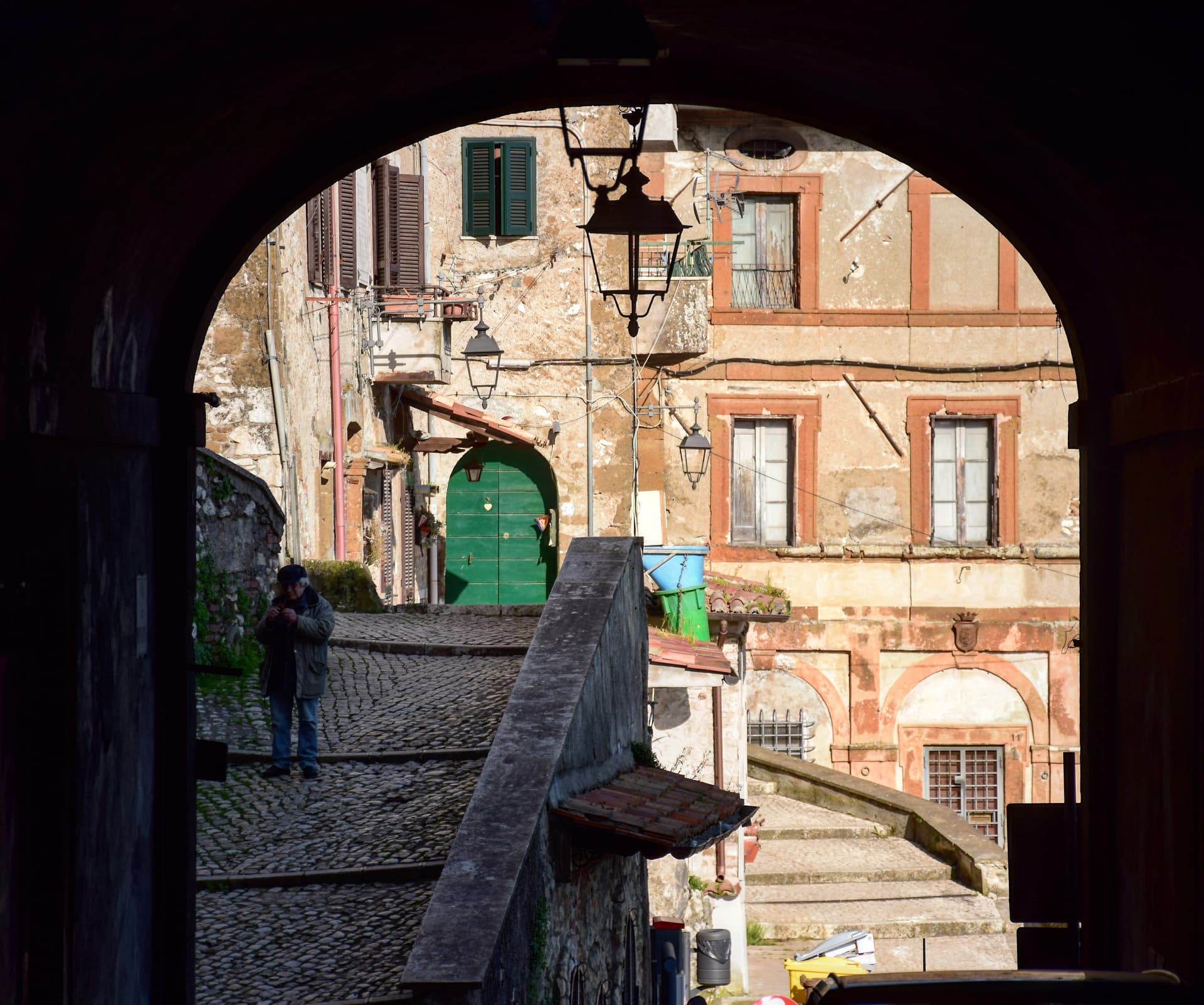 Artena