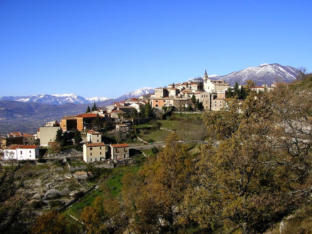 Settefrati, borgo collinare in provincia di Frosinone