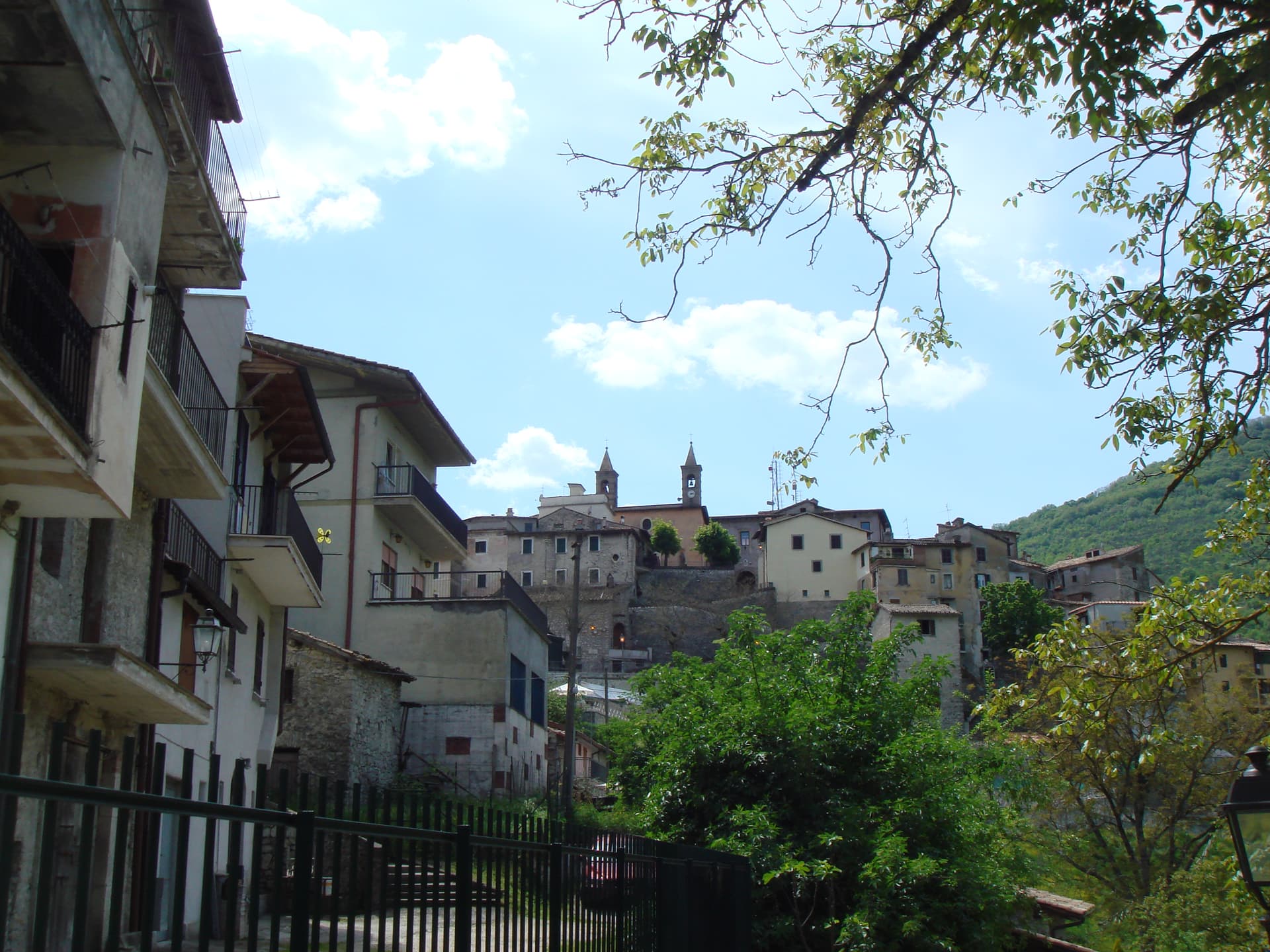 Percile, borgo collinare in provincia di Roma