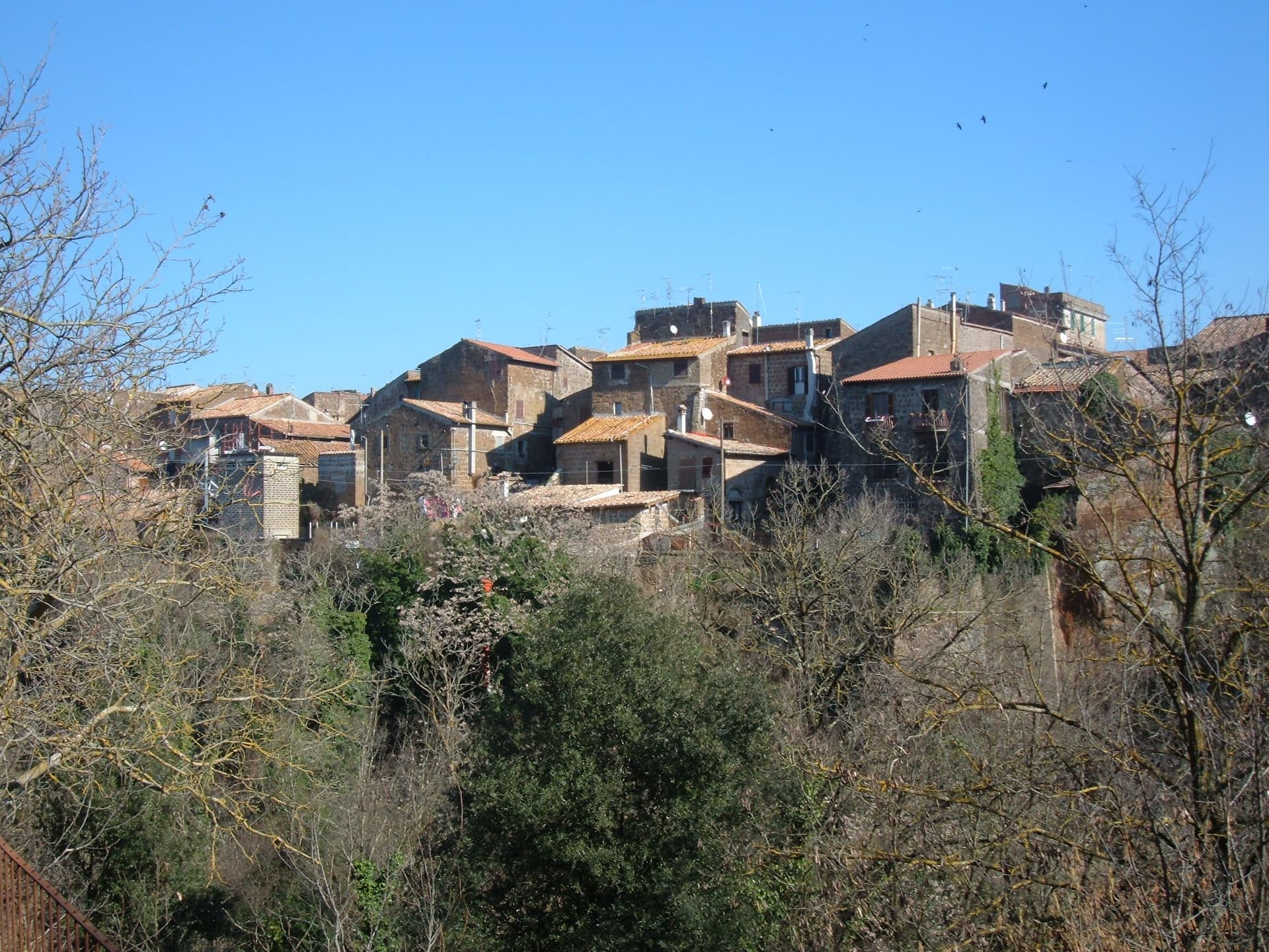 Barbarano Romano, borgo collinare in provincia di Viterbo
