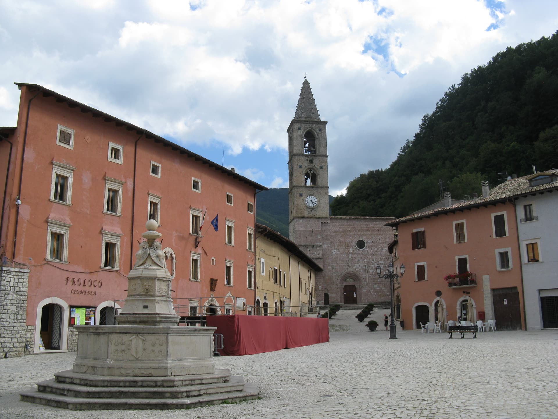 Leonessa, borgo montano in provincia di Rieti