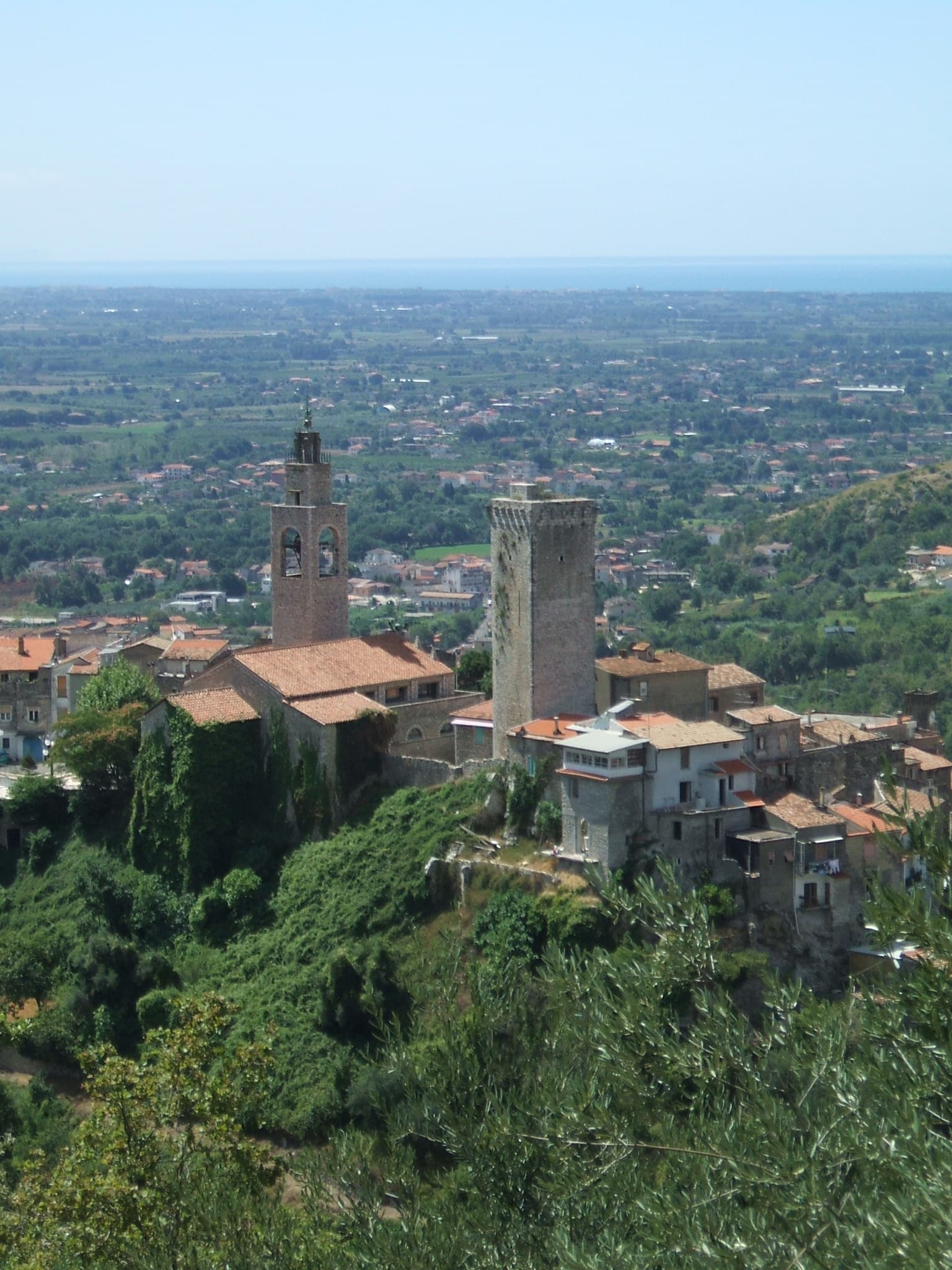 Castelforte, borgo collinare in provincia di Latina