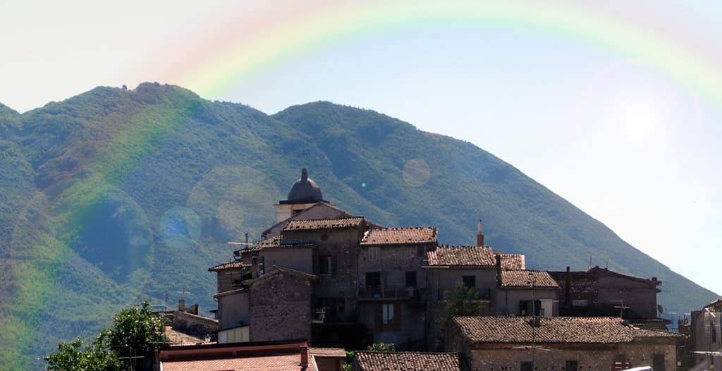 Marano Equo, borgo collinare in provincia di Roma