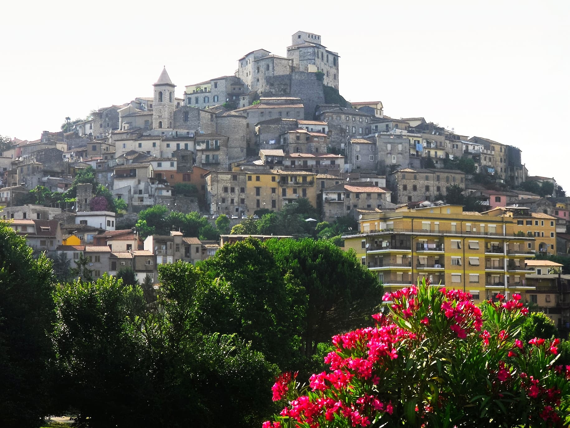 Ceccano, borgo collinare in provincia di Frosinone