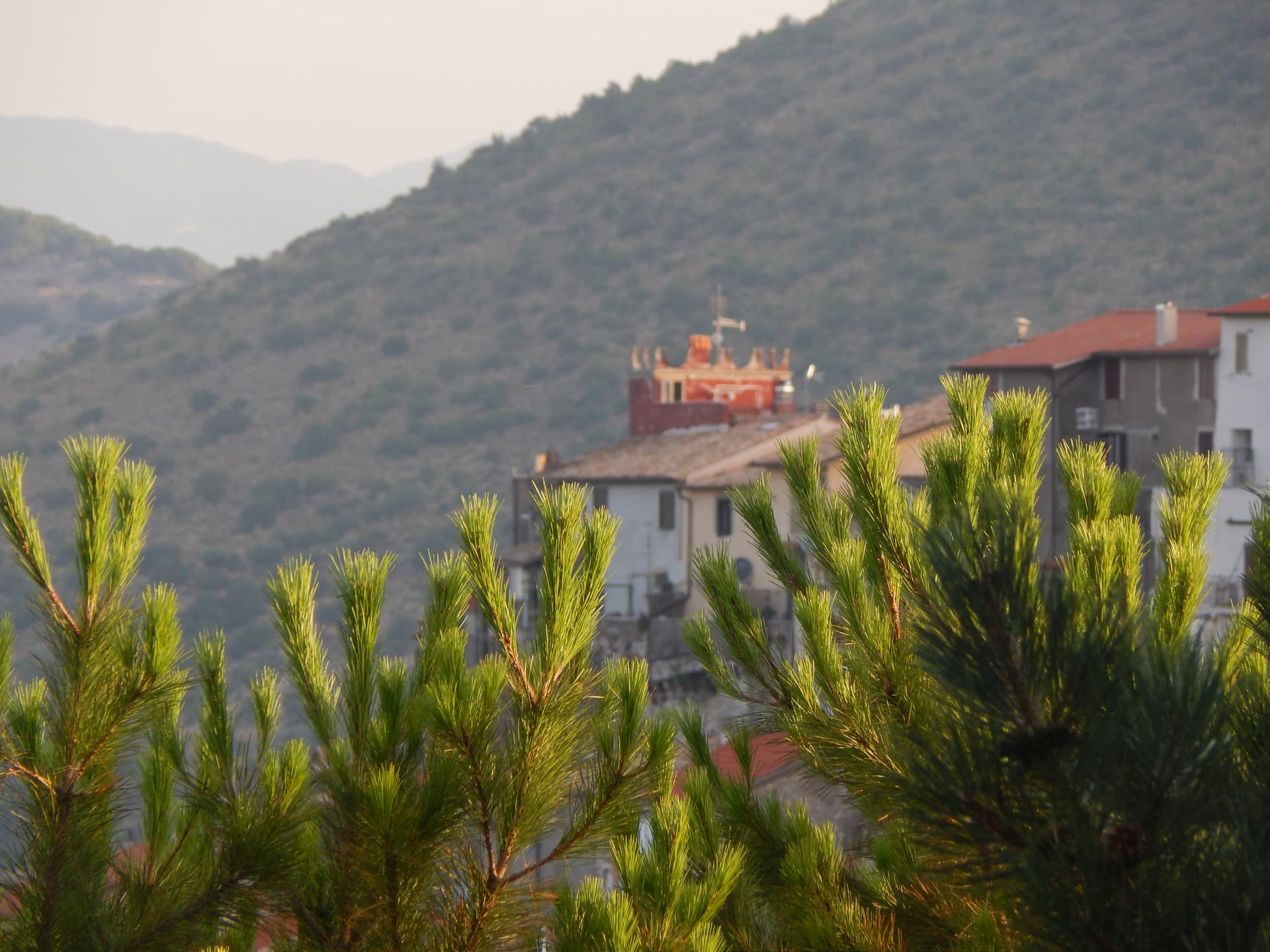Scandriglia, borgo collinare in provincia di Rieti