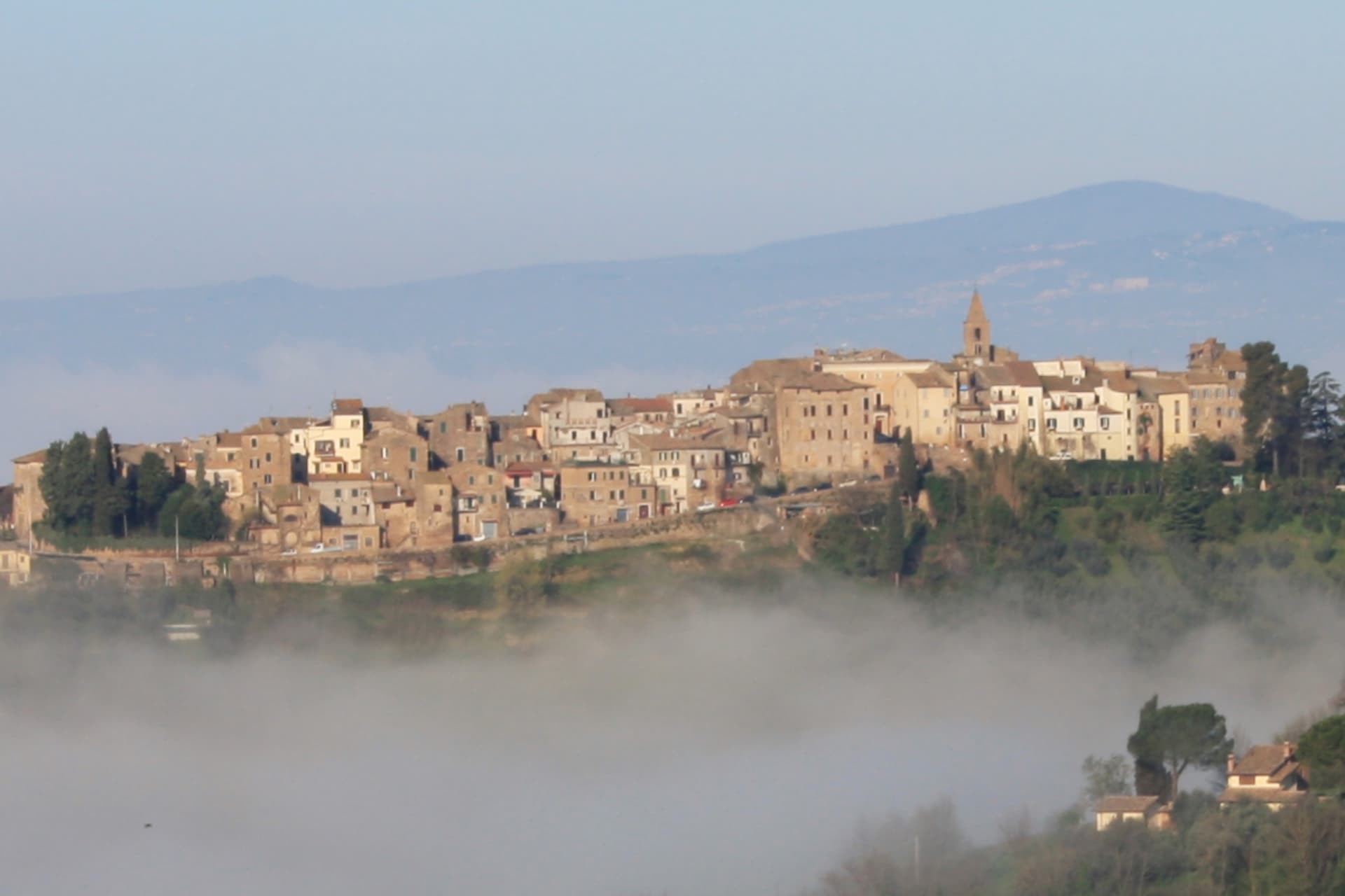 Collevecchio, borgo collinare in provincia di Rieti