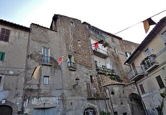 Bassano Romano Borgo vecchio con caratteristici edifici